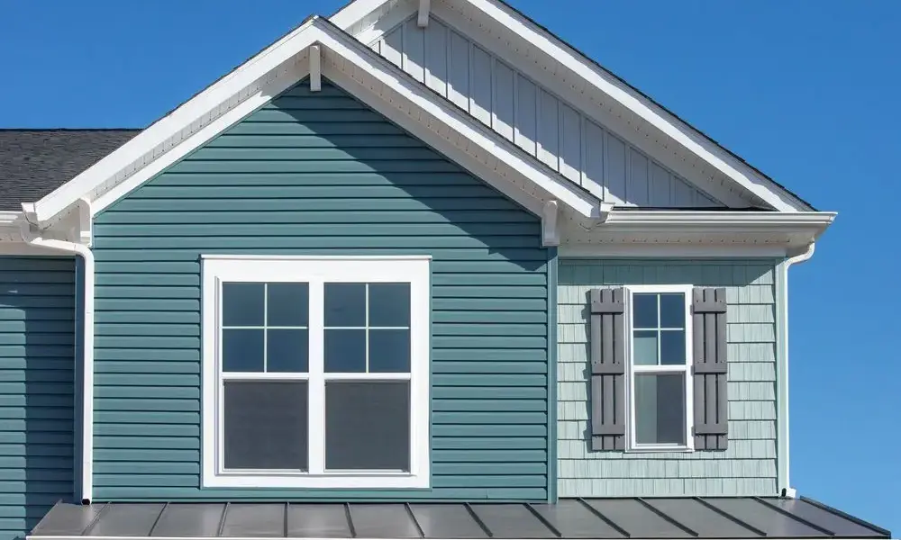 Roof repair and inspection services in Brick